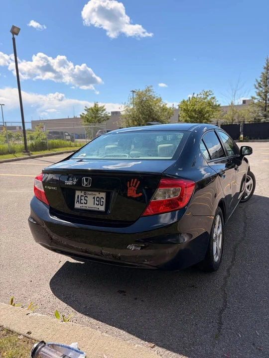 2012 Honda Civic 9th Gen - Image 3 of 11