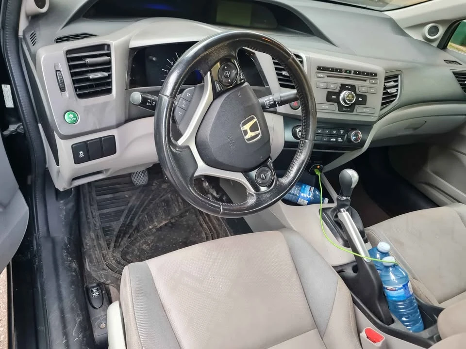2012 Honda Civic 9th Gen - Image 3 of 9