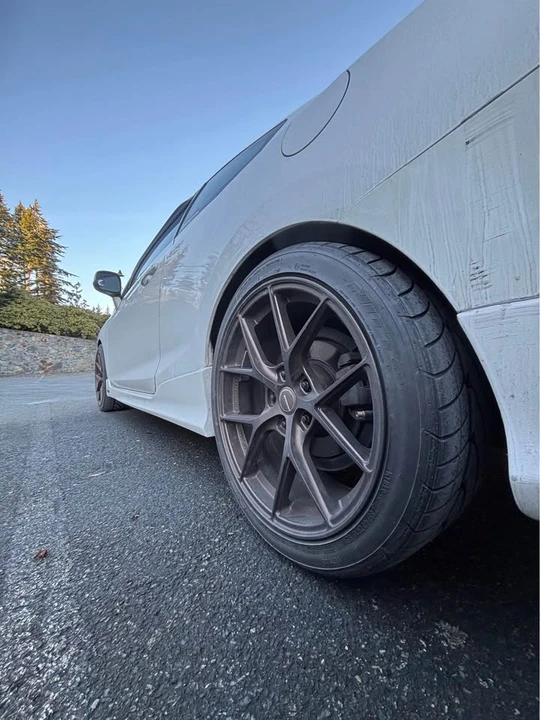 2012 Honda Civic 9th Gen - Image 2 of 5