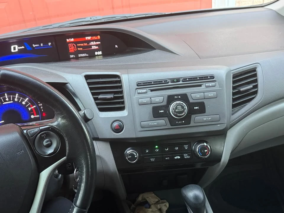 2012 Honda Civic 9th Gen - Image 4 of 4