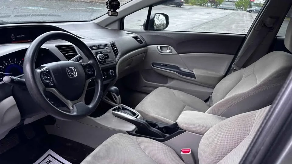 2012 Honda Civic 9th Gen - Image 7 of 15