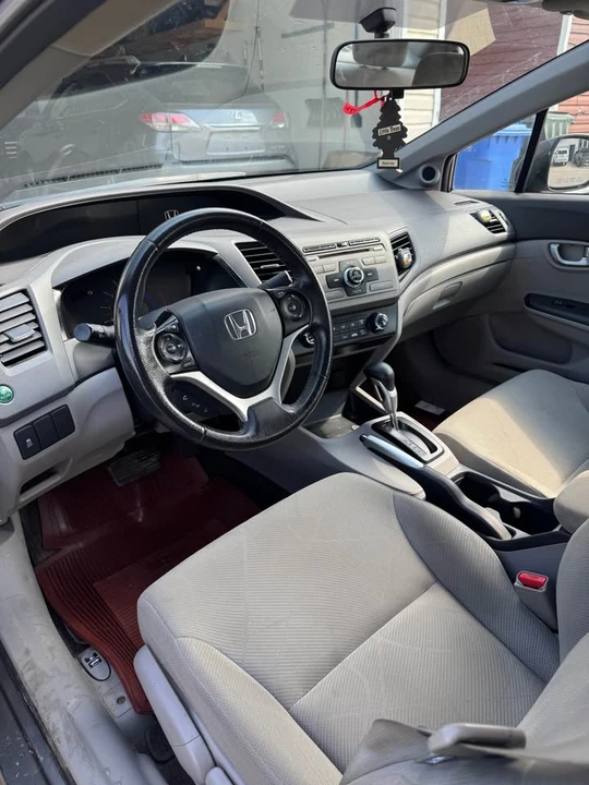2012 Honda Civic 9th Gen - Image 5 of 5