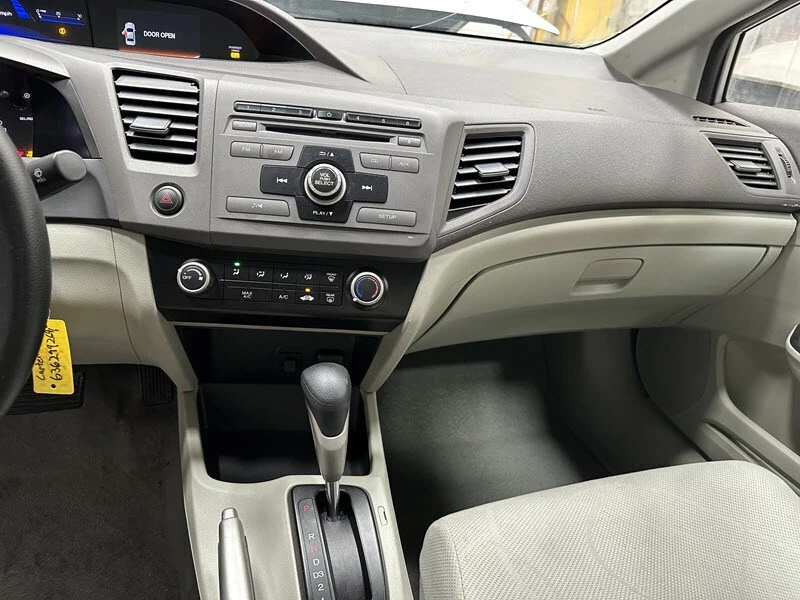 2012 Honda Civic 9th Gen - Image 10 of 12
