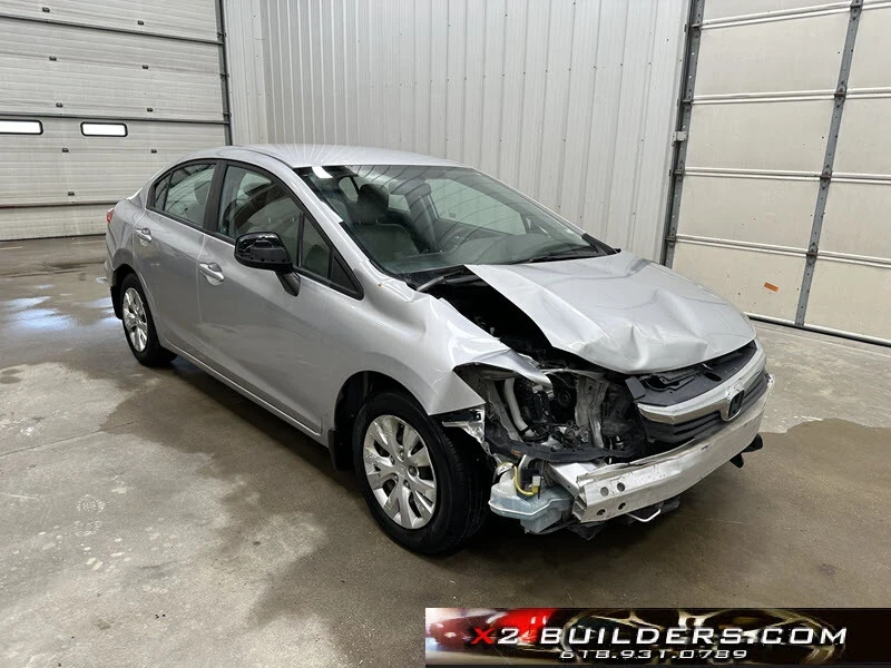 2012 Honda Civic 9th Gen - Image 3 of 12