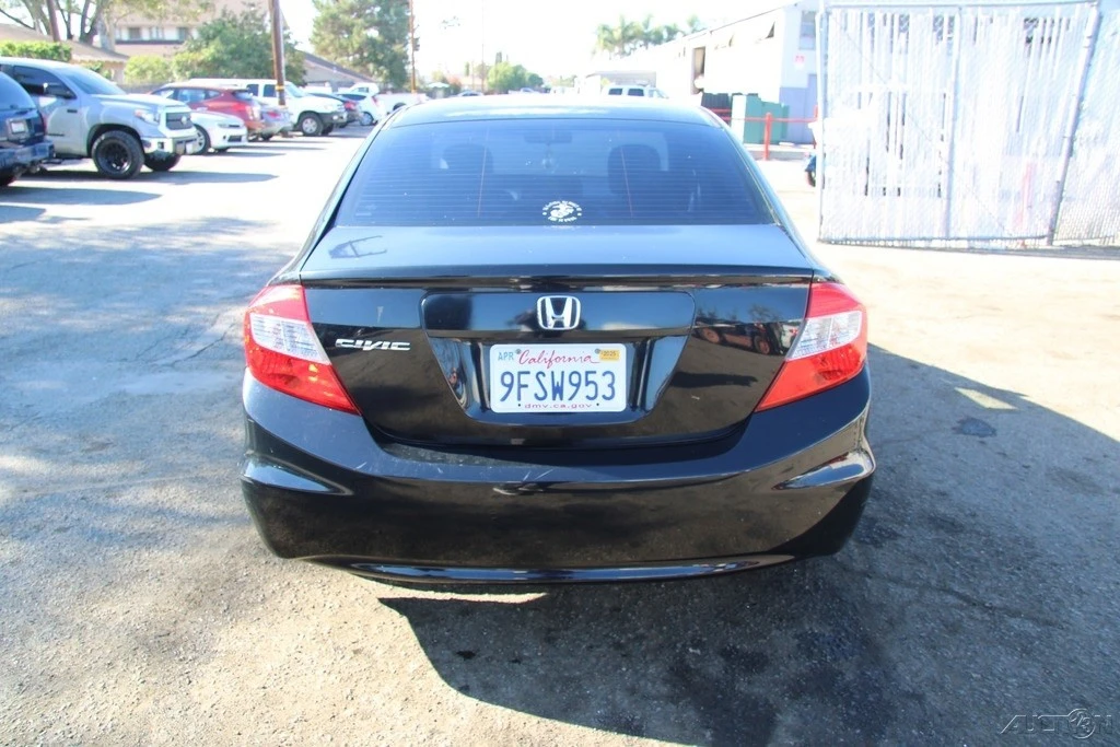 2012 Honda Civic 8th Gen - Image 5 of 21