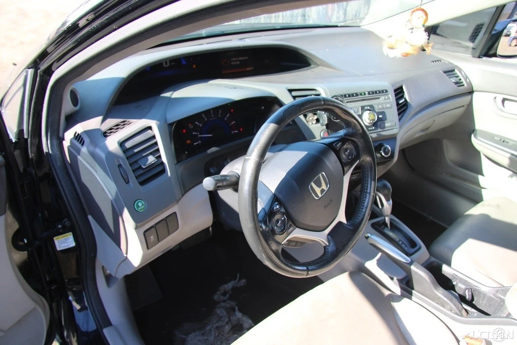 2012 Honda Civic 8th Gen - Image 14 of 21