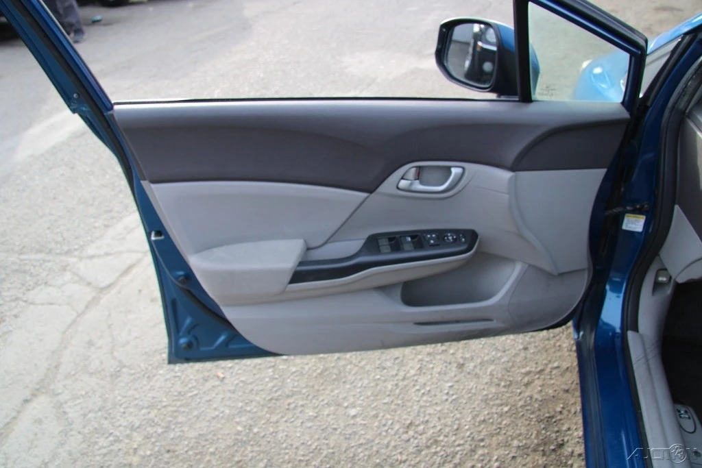 2012 Honda Civic 9th Gen - Image 10 of 21