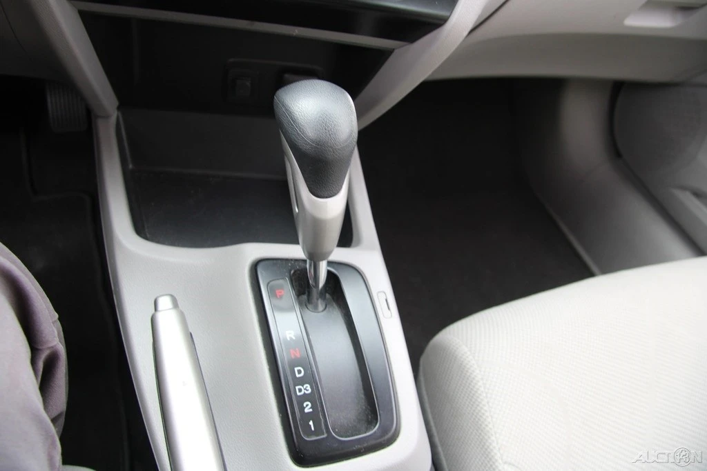 2012 Honda Civic 9th Gen - Image 20 of 21