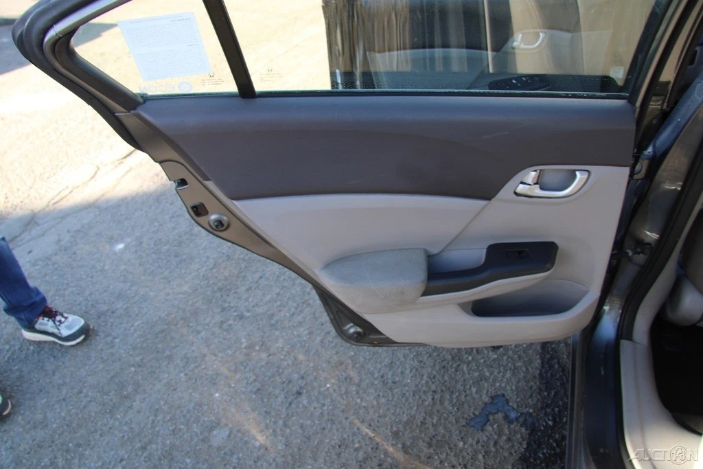 2012 Honda Civic 9th Gen - Image 19 of 21