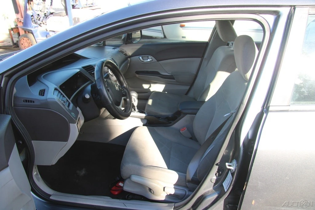 2012 Honda Civic 9th Gen - Image 12 of 21