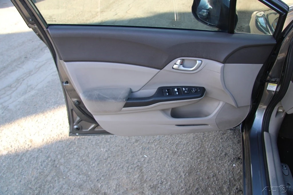 2012 Honda Civic 9th Gen - Image 11 of 21