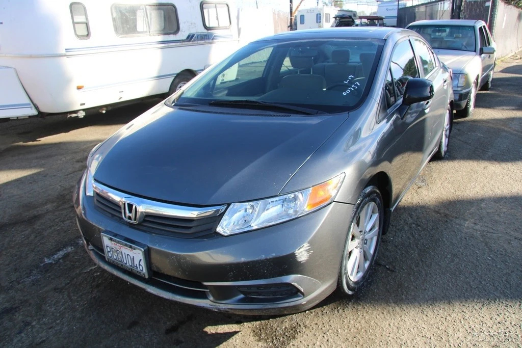2012 Honda Civic 9th Gen - Image 2 of 21