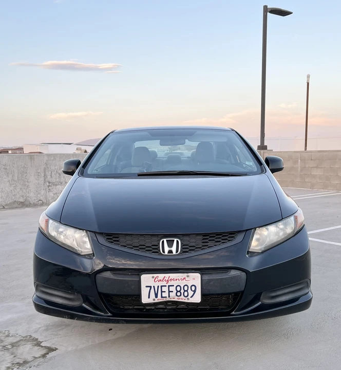 2012 Honda Civic 9th Gen - Image 2 of 11