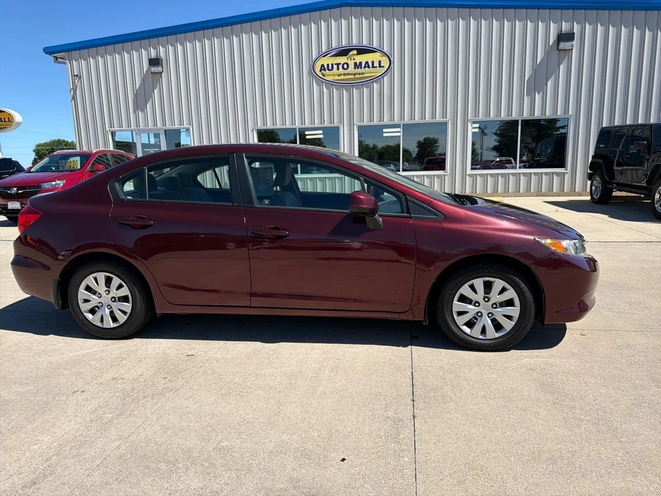 2012 Honda Civic 9th Gen - Image 11 of 31