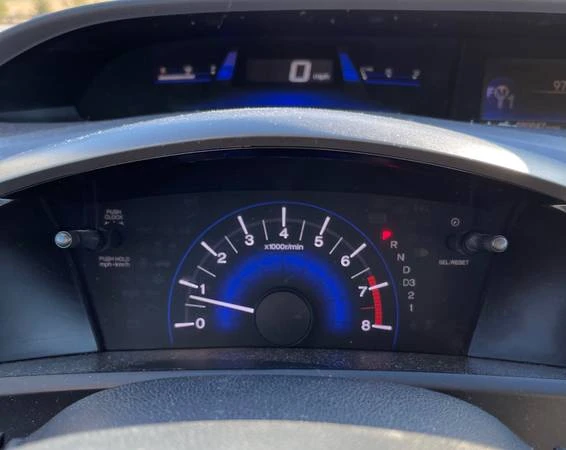 2012 Honda Civic 9th Gen - Image 6 of 11
