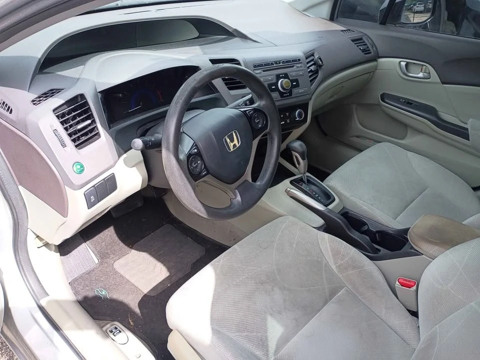 2012 Honda Civic 9th Gen - Image 3 of 3