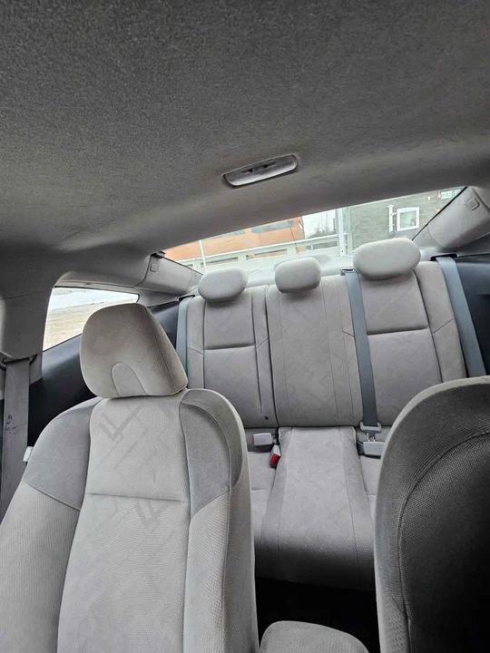 2012 Honda Civic 9th Gen - Image 5 of 10