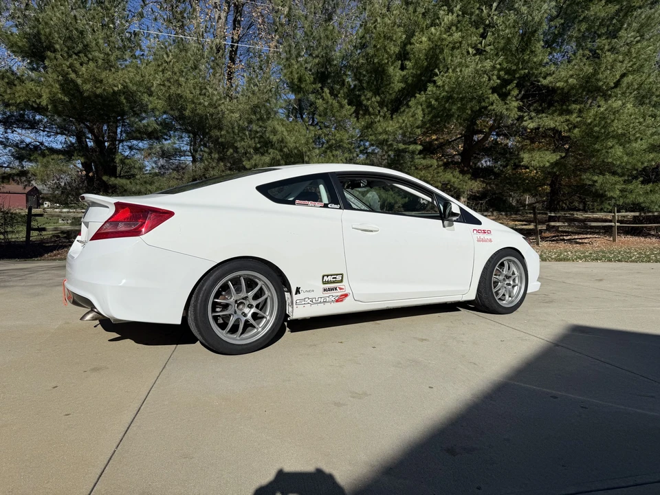 2012 Honda Civic 9th Gen - Image 9 of 31