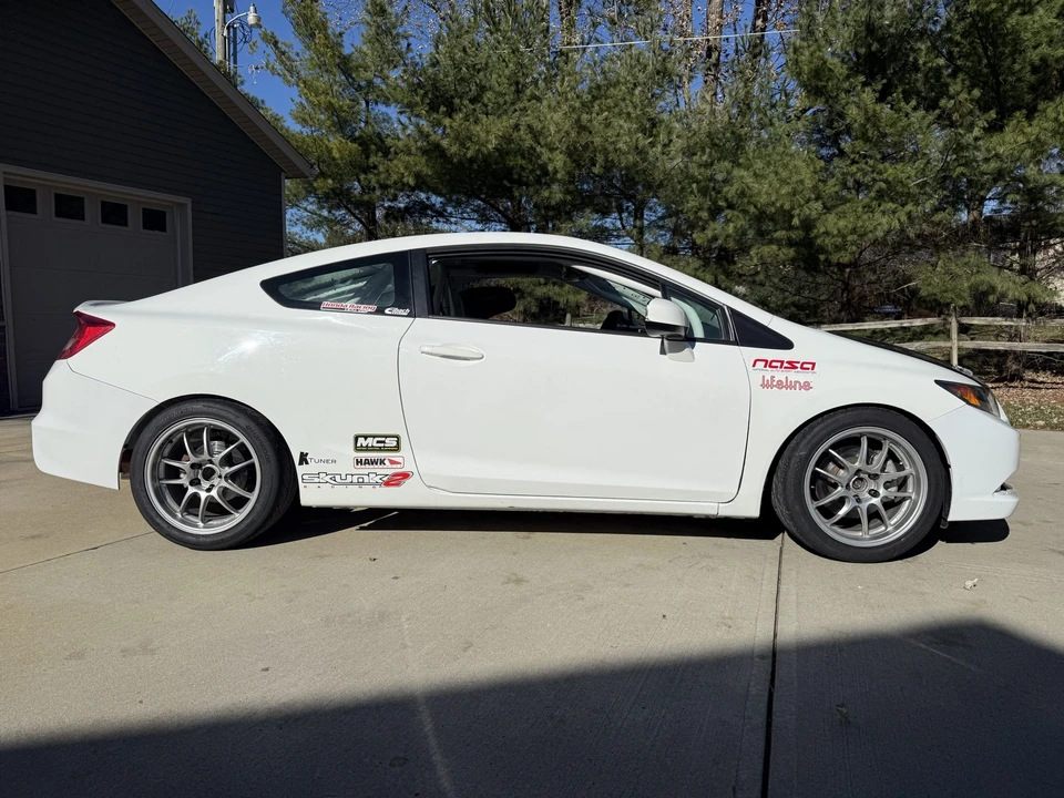 2012 Honda Civic 9th Gen - Image 10 of 31