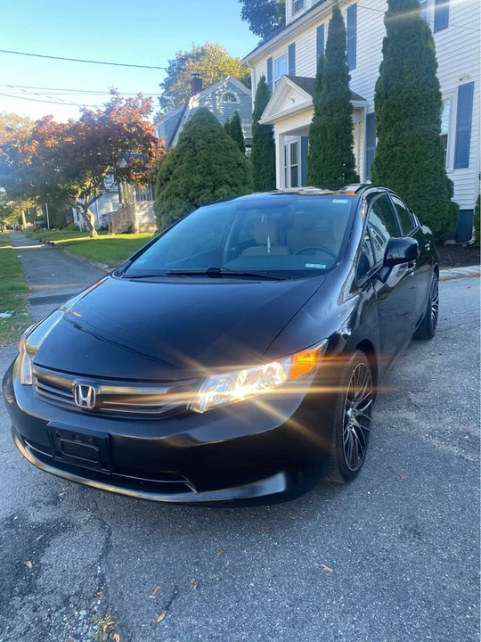 2012 Honda Civic 9th Gen - Image 5 of 8