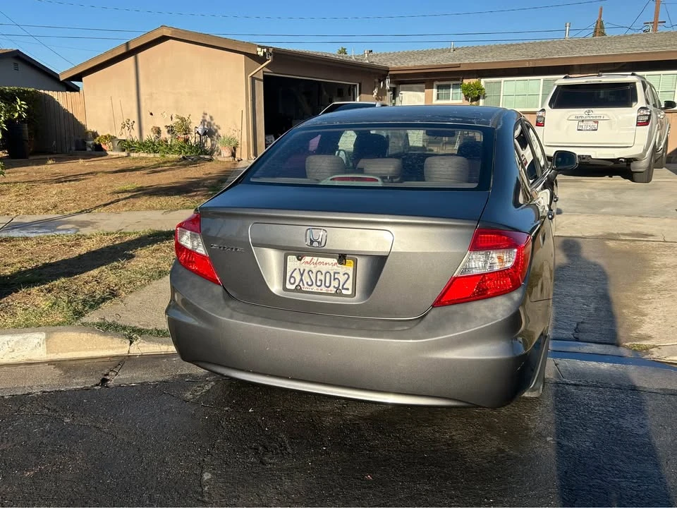 2012 Honda Civic 9th Gen - Image 3 of 7