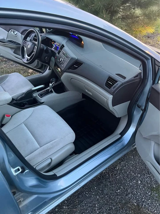 2012 Honda Civic 9th Gen - Image 7 of 9