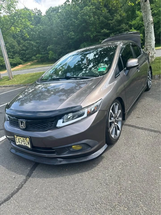 2012 Honda Civic 9th Gen - Image 3 of 4