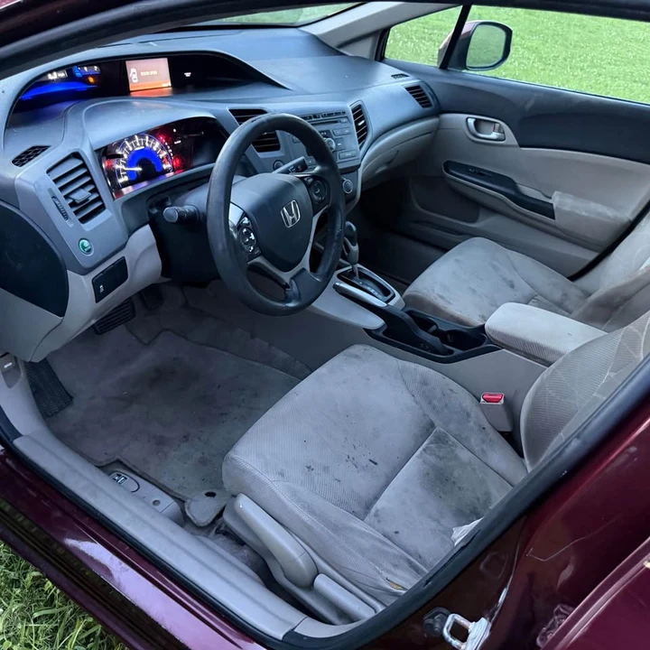 2012 Honda Civic 9th Gen - Image 8 of 13