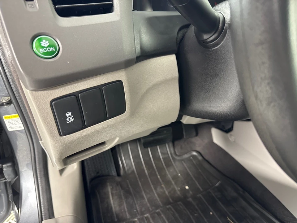 2012 Honda Civic 9th Gen - Image 14 of 21