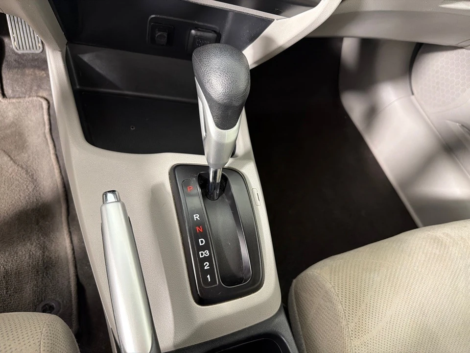 2012 Honda Civic 9th Gen - Image 16 of 22