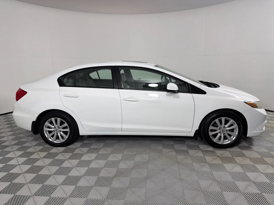 2012 Honda Civic 9th Gen - Image 4 of 21