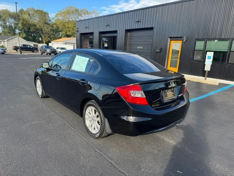 2012 Honda Civic 9th Gen - Image 2 of 7