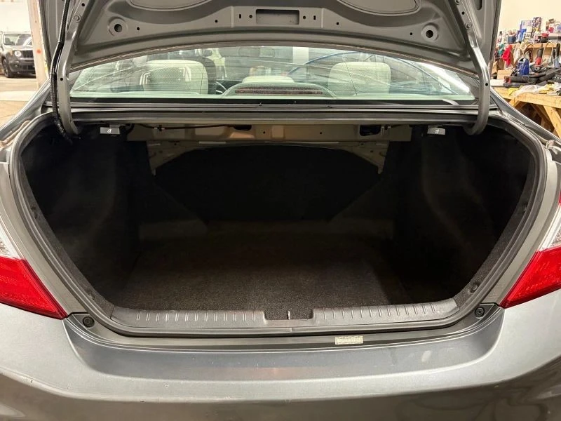 2012 Honda Civic 9th Gen - Image 9 of 12