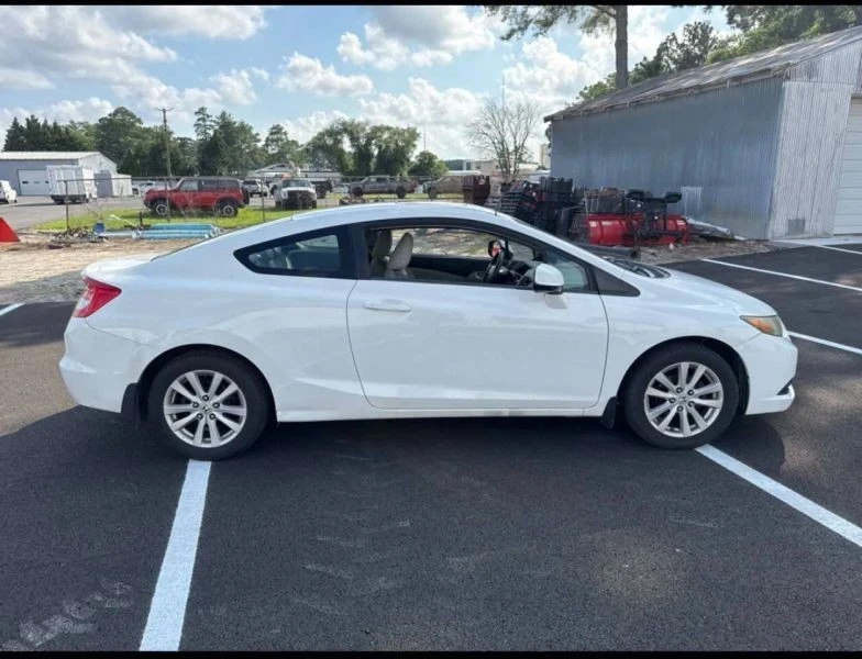 2012 Honda Civic 9th Gen - Image 3 of 9