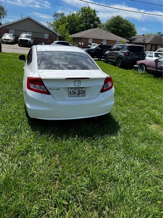 2012 Honda Civic 9th Gen - Image 4 of 15