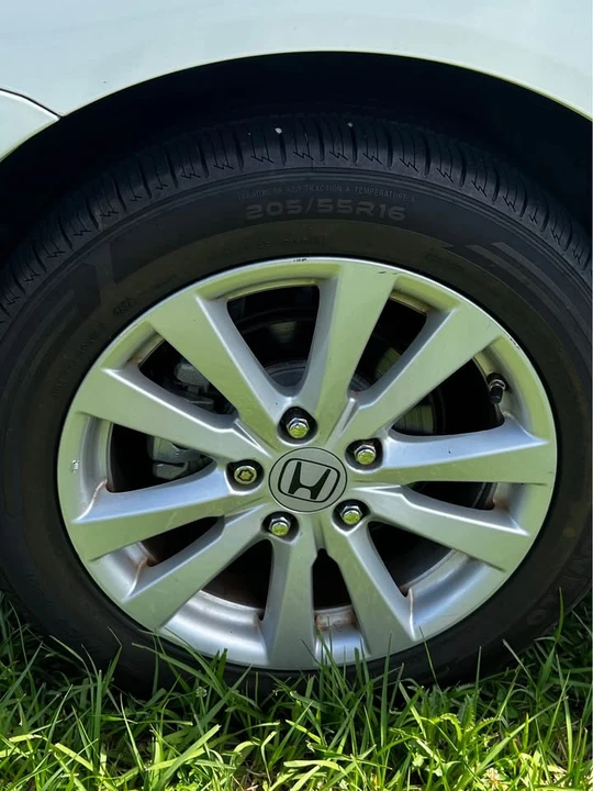2012 Honda Civic 9th Gen - Image 8 of 15