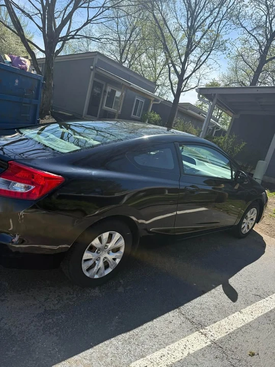 2012 Honda Civic 9th Gen - Image 3 of 3