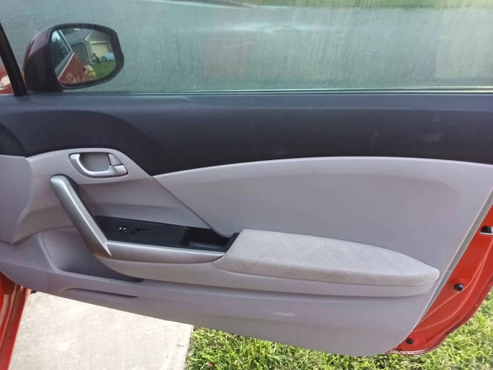 2012 Honda Civic - Image 16 of 19