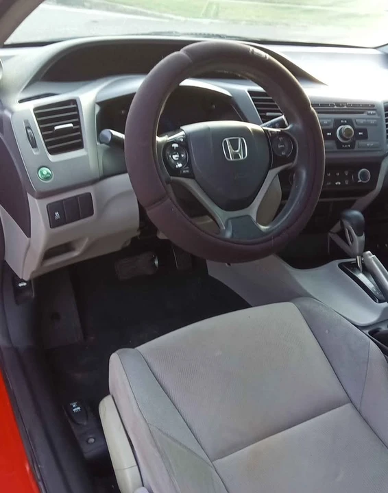 2012 Honda Civic - Image 4 of 19