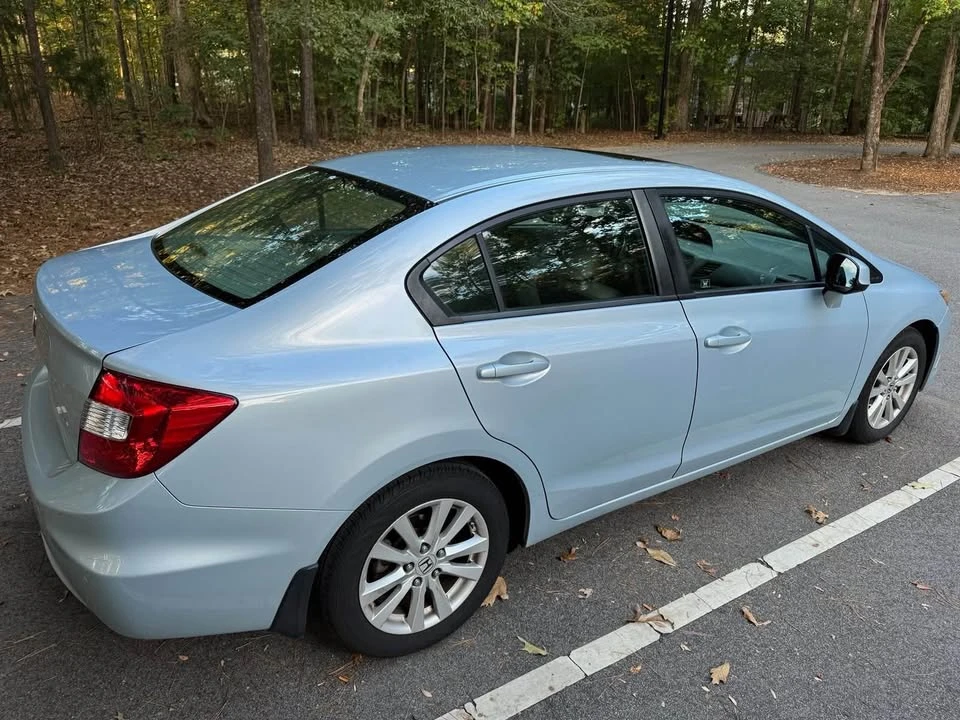 2012 Honda Civic 9th Gen - Image 5 of 10