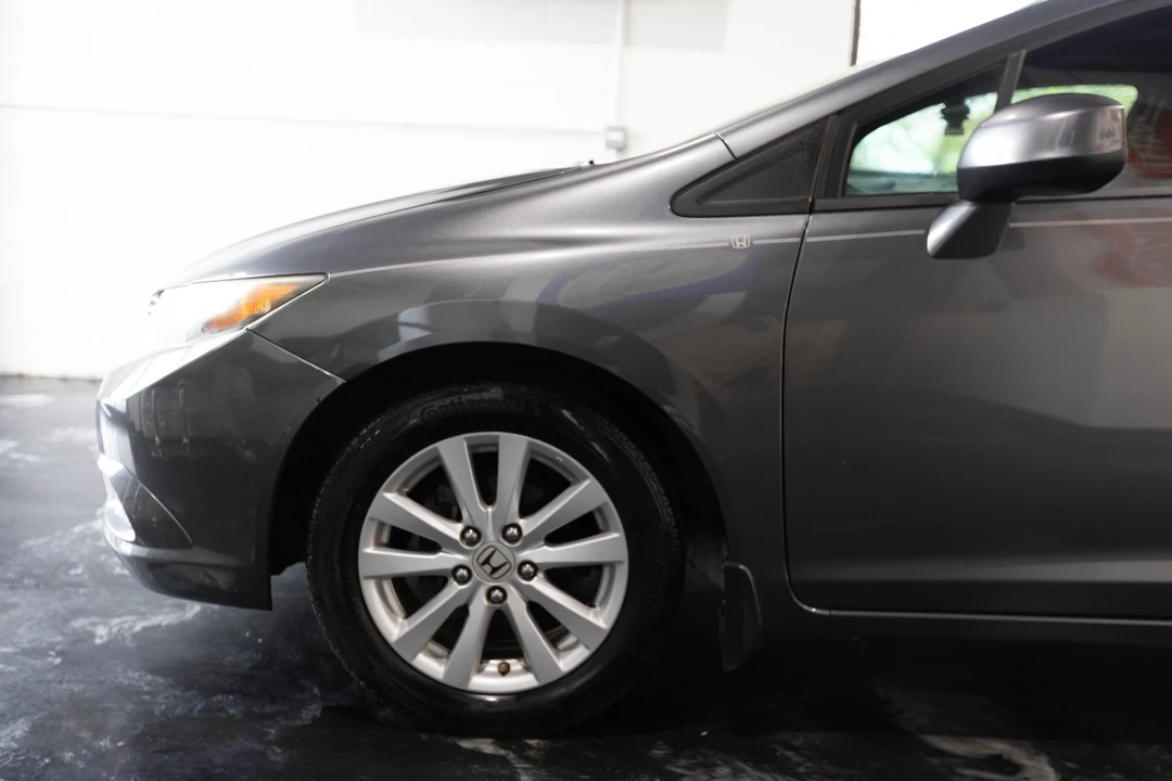 2012 Honda Civic 9th Gen - Image 4 of 31