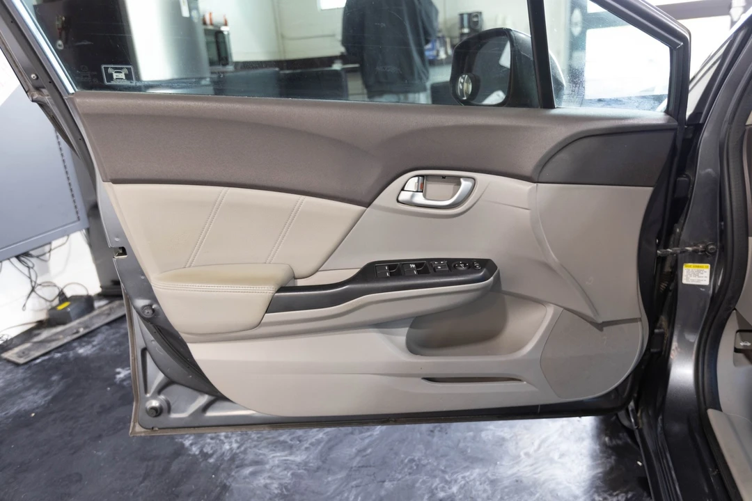 2012 Honda Civic 9th Gen - Image 23 of 31
