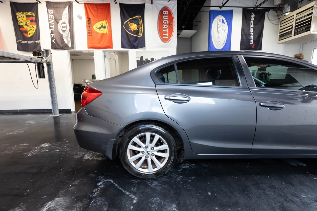 2012 Honda Civic 9th Gen - Image 13 of 31