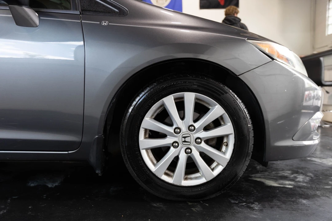 2012 Honda Civic 9th Gen - Image 17 of 31