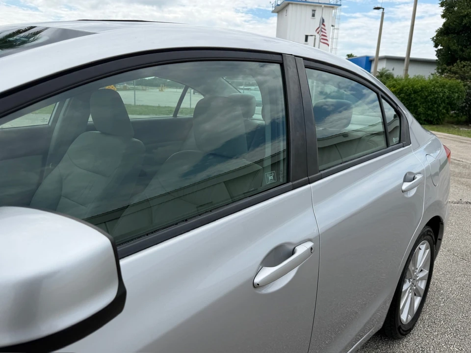 2012 Honda Civic 9th Gen - Image 22 of 31