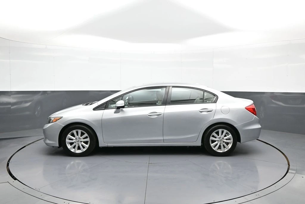 2012 Honda Civic 9th Gen - Image 9 of 31