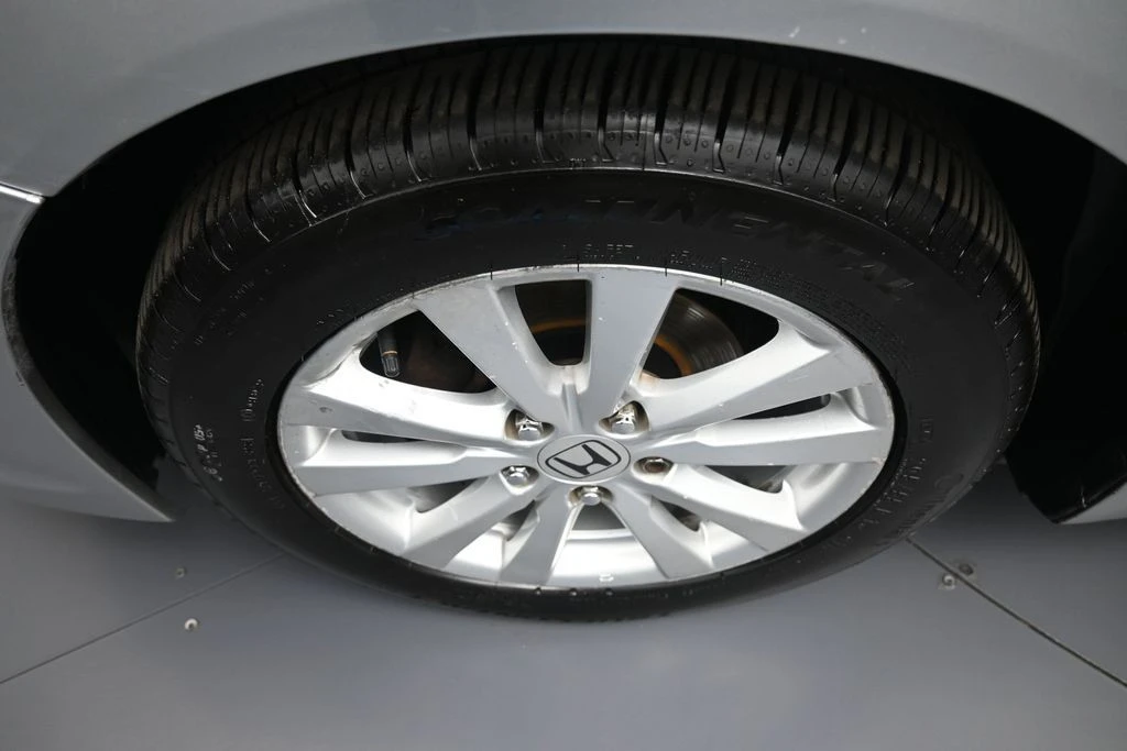 2012 Honda Civic 9th Gen - Image 14 of 31