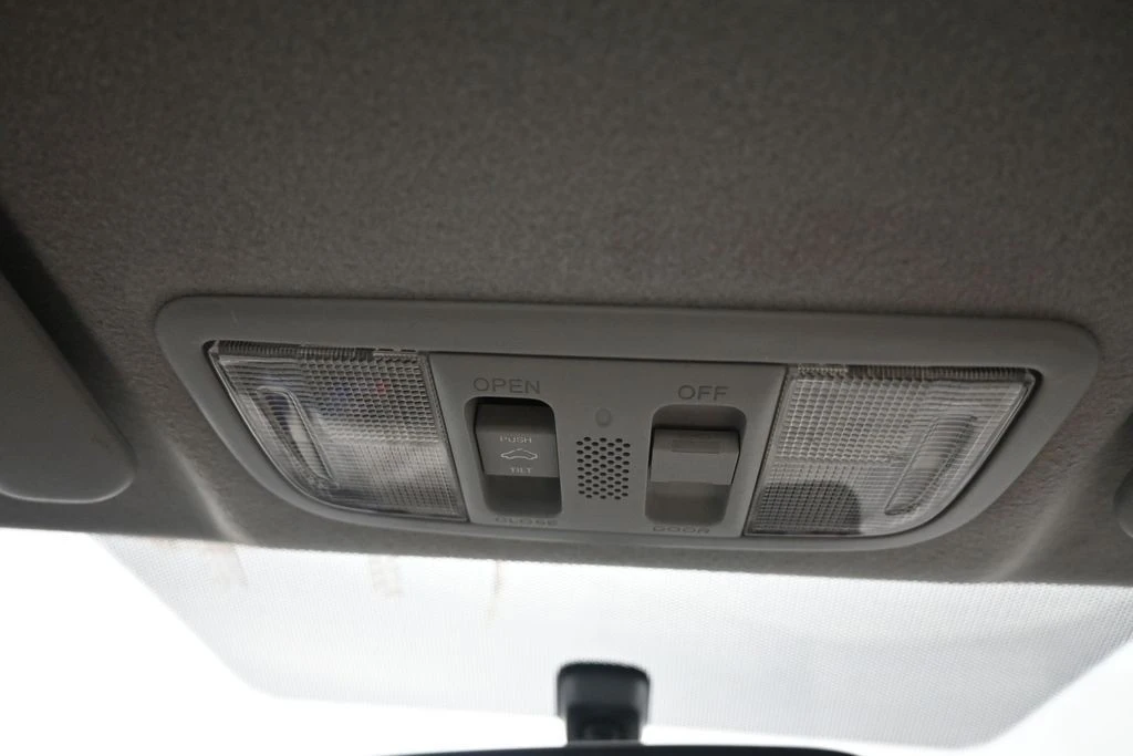 2012 Honda Civic 9th Gen - Image 17 of 31