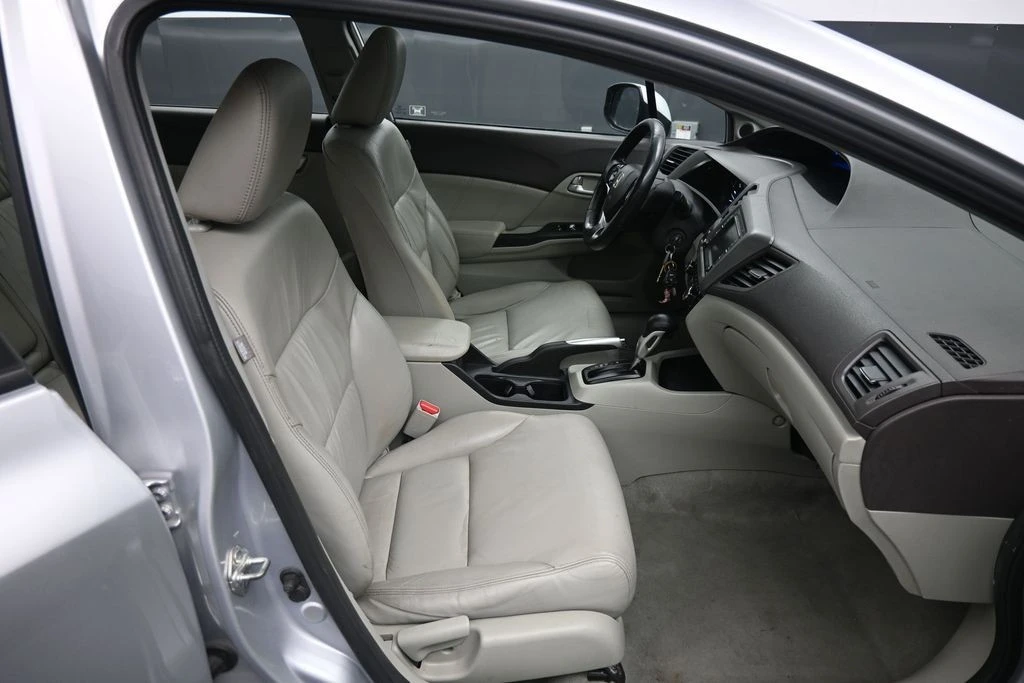 2012 Honda Civic 9th Gen - Image 25 of 31