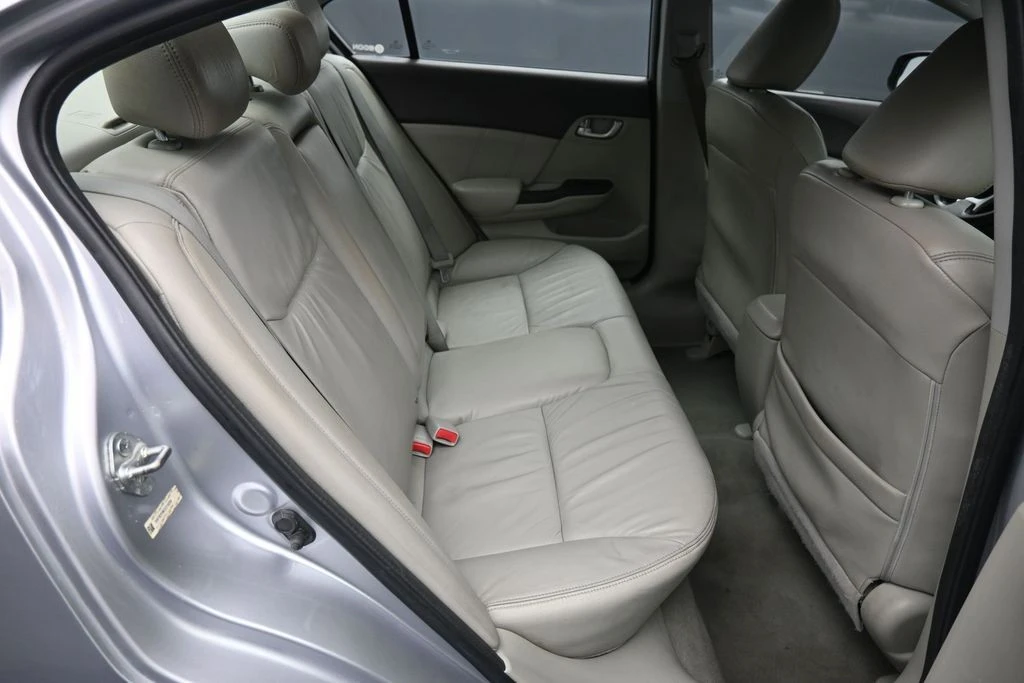 2012 Honda Civic 9th Gen - Image 24 of 31
